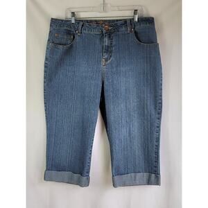Faded Glory Stretchy Cuffed Medium Wash Capri Cropped Denim Jeans Women's 16